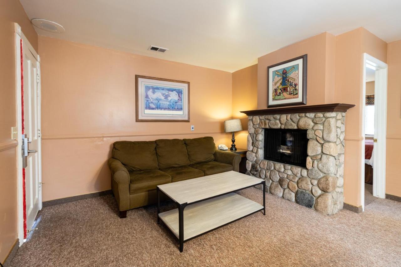 Saddleback Inn At Lake Arrowhead Exterior foto